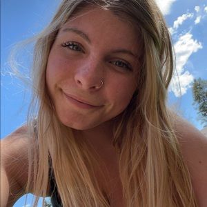 Meet your Posher, Erika